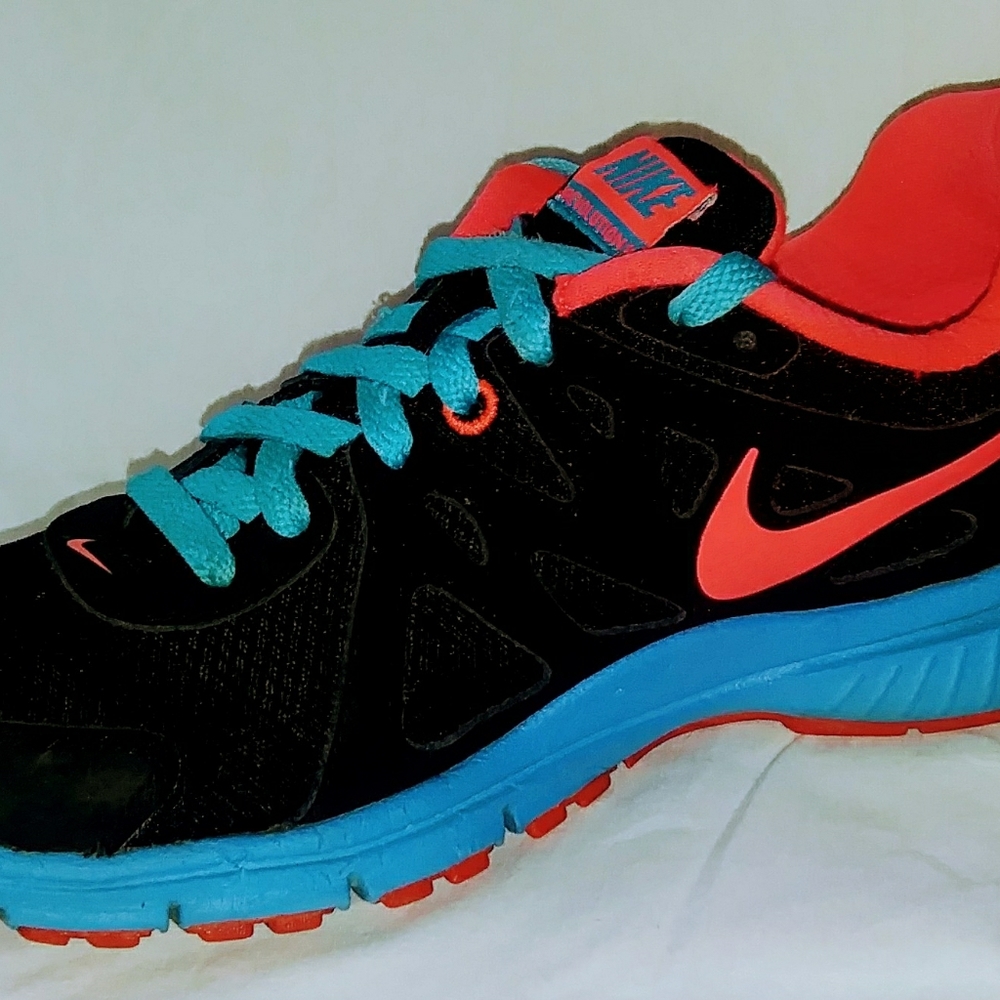 Women's Nike Revolution 2 Shoes